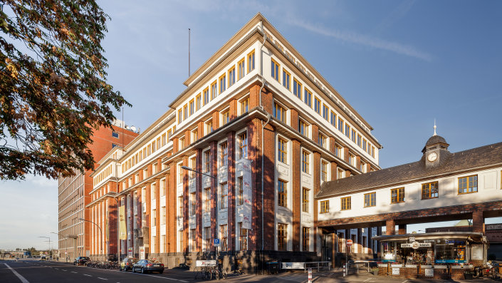 Das Gebäude in Köln-Mülheim Das Gebäude in Köln-Mülheim